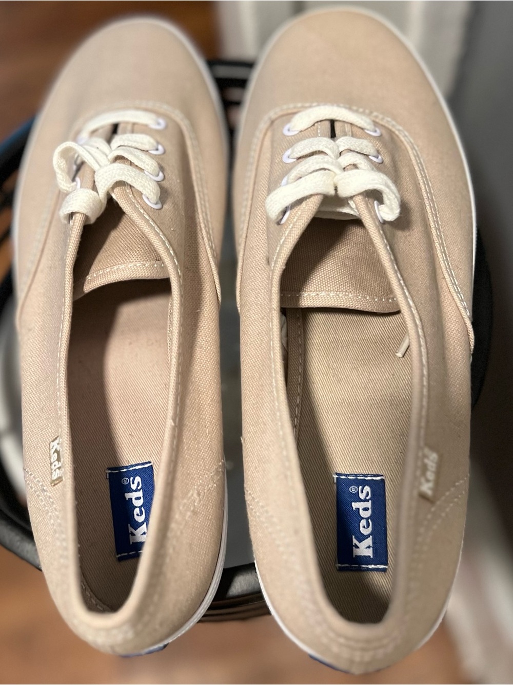 Keds Canvas Sneakers in Beige with White Accents size 9 women NEW - Picture 6 of 12